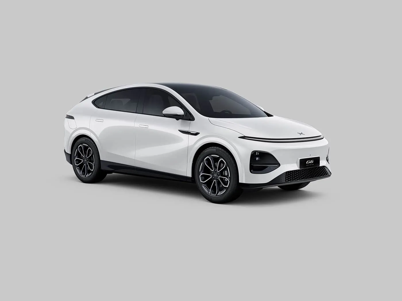 Xpeng G6 Mini Prive SURICHICKINK DREAST 4WD бо батареяи литий