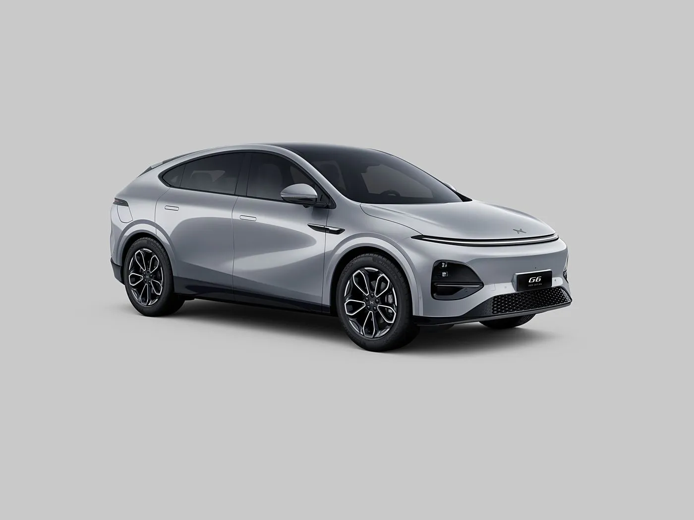Xpeng G6 Mini Prive SURICHICKINK DREAST 4WD бо батареяи литий
