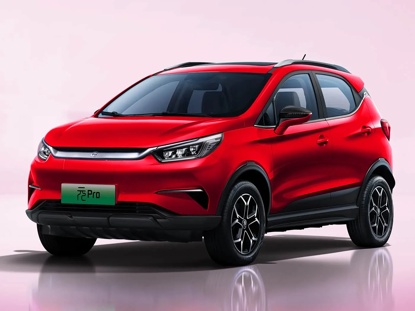 BYD Yuan Pro SUV Luxury Electric SUV 320KM Хусусиятҳои пешрафта барои ронандагии шаҳрӣ як мошини нави энергетикӣ