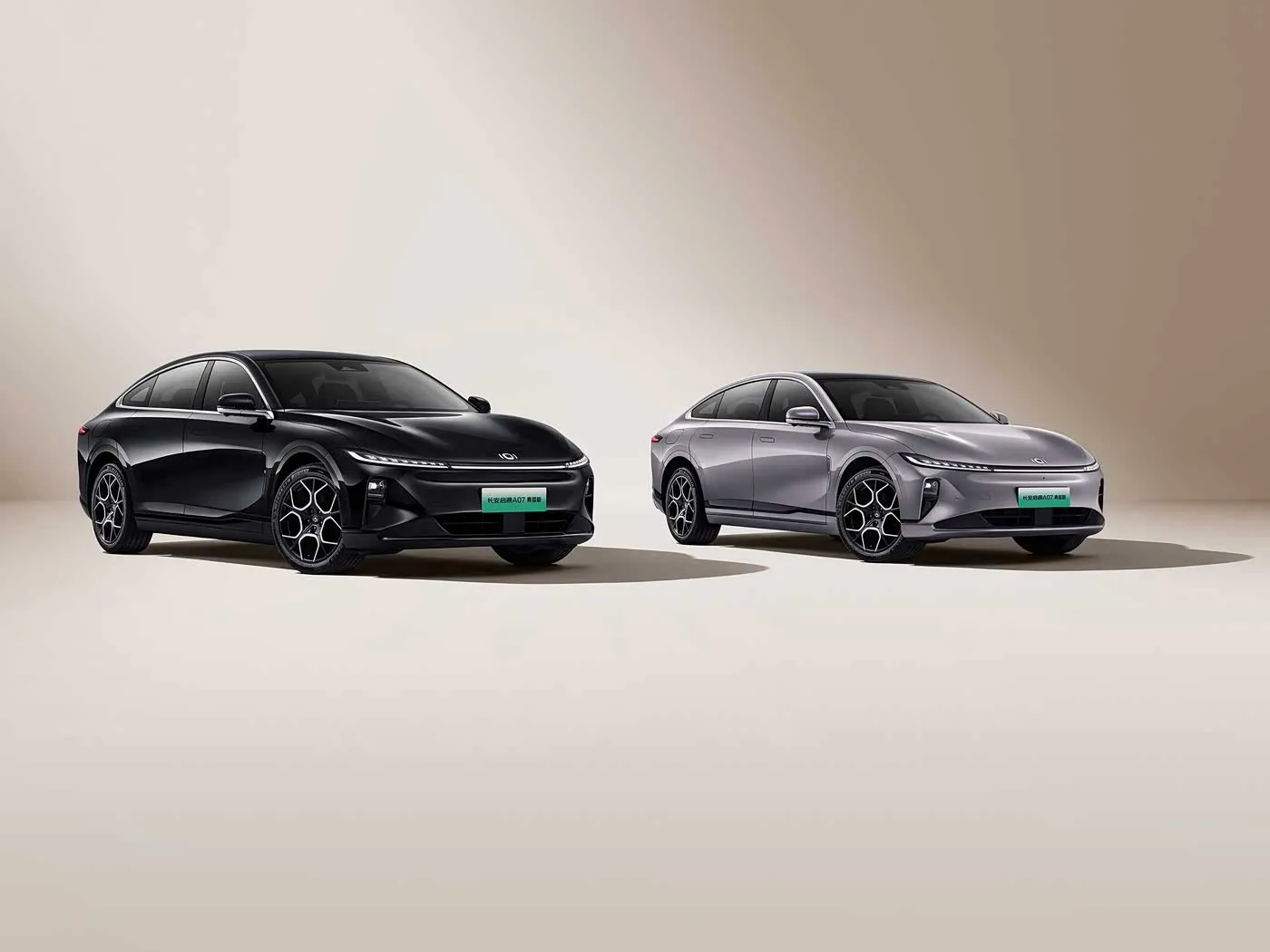Changanat Qiyuan a07 evbrid evand News аз Чин аз Чин 1200 км