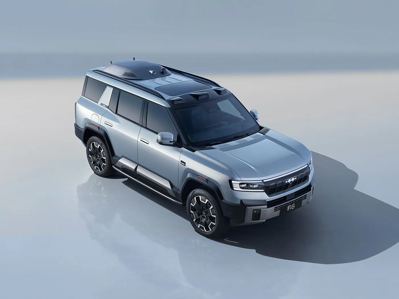 BYD Leopard 8 Luxury PHEV SUV 505HP SUV Advanced Off-Road SUV 2.0T Plug-in Hybrid SUV бо технологияи шасси абрӣ