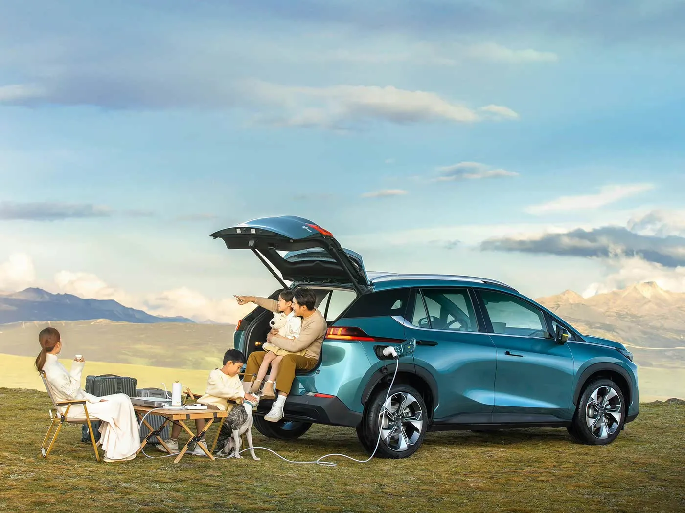 AION V Tyrannosaurus Luxury Electric SUV Таҷрибаи ронандагӣ бо хусусиятҳои пешрафтаи автомобили нави энергетикӣ