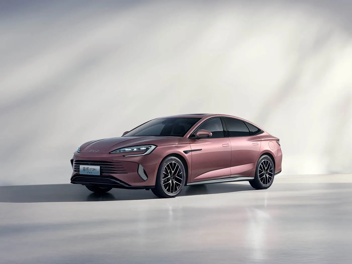 Хулосаи 07 DM-I SUR SUR SUR SUR SURS-и баландсуръати Auto Ind Autan бо EV Motor Motor Motion 4-Soder And And And And And And And And And And And And And And And And And And And And And And And And And And And And Anter