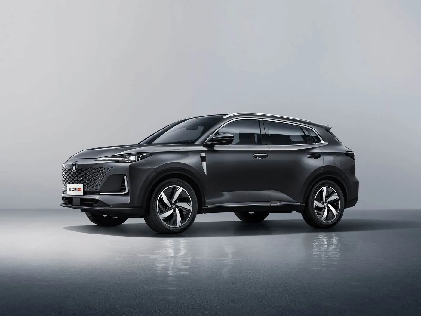 Changan CS55 PLUT SEV 190 км / соат COMING / H