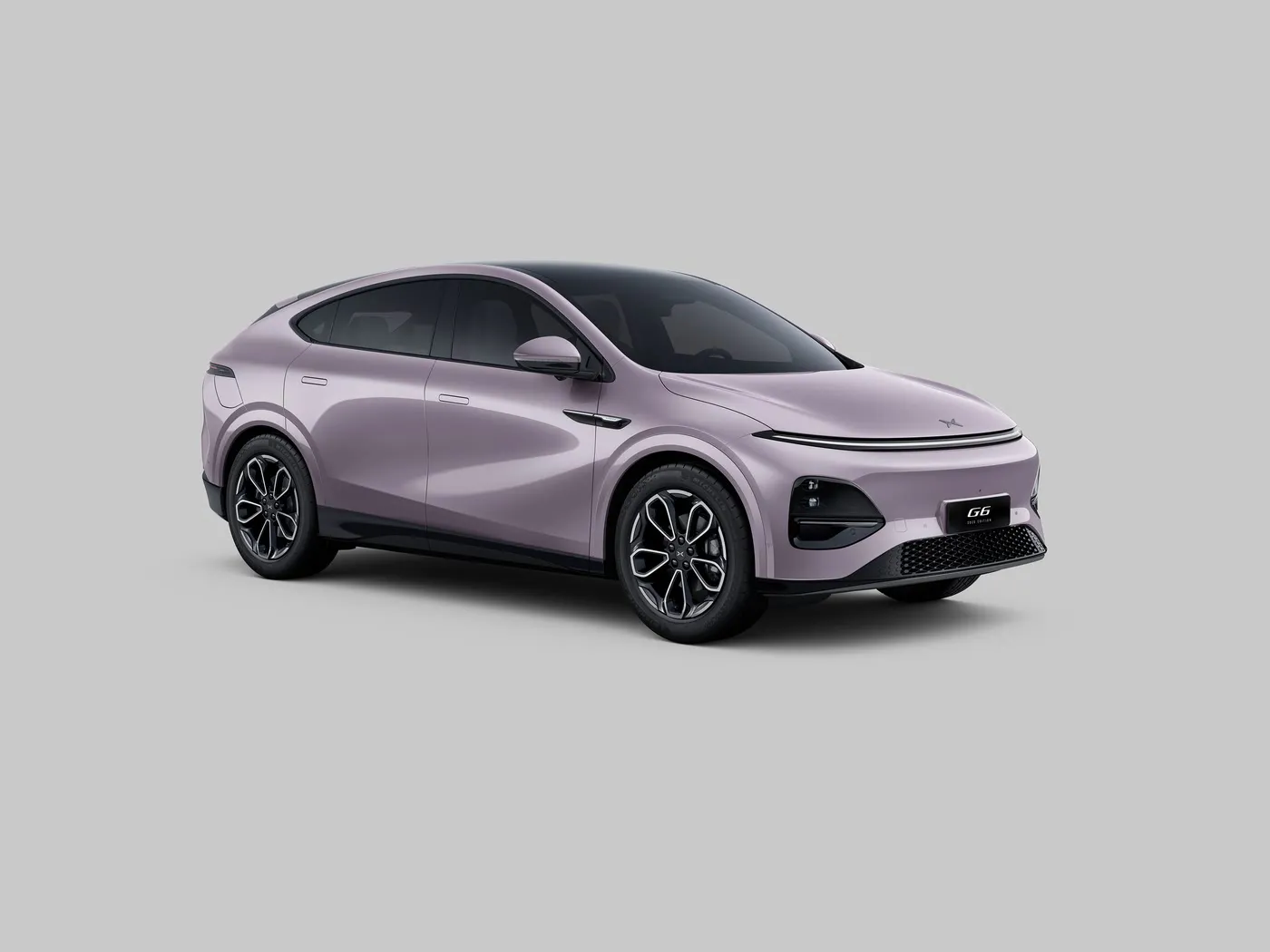 Xpeng G6 Mini Prive SURICHICKINK DREAST 4WD бо батареяи литий