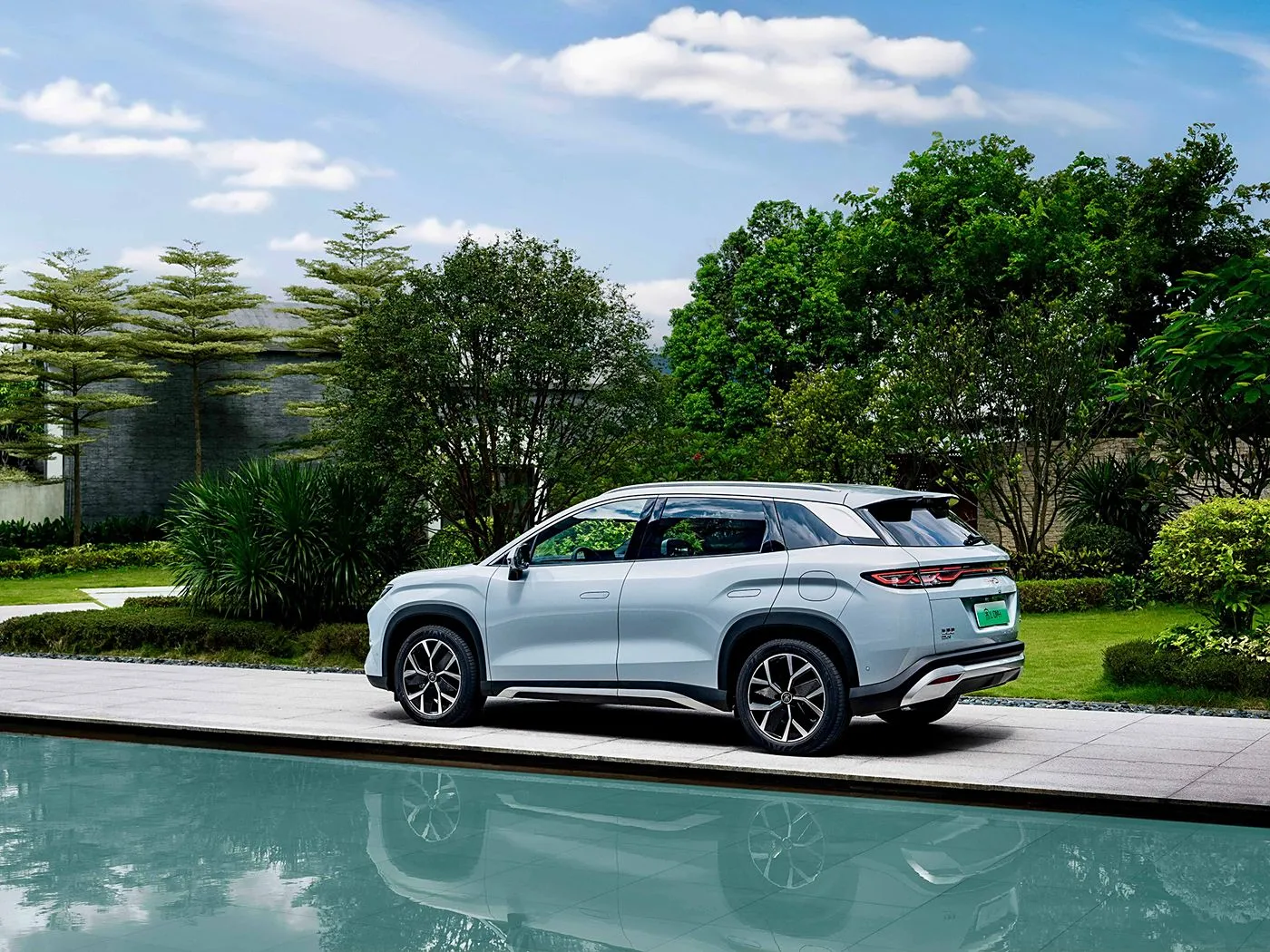 BYD SURW L DM-IDUT PLED SUV SUV SUV SUV SUV SURVACTESTIOL НИГОҲ ДОРАД 2.0 Камерҳои тафсон 360 ° Камера 360 °