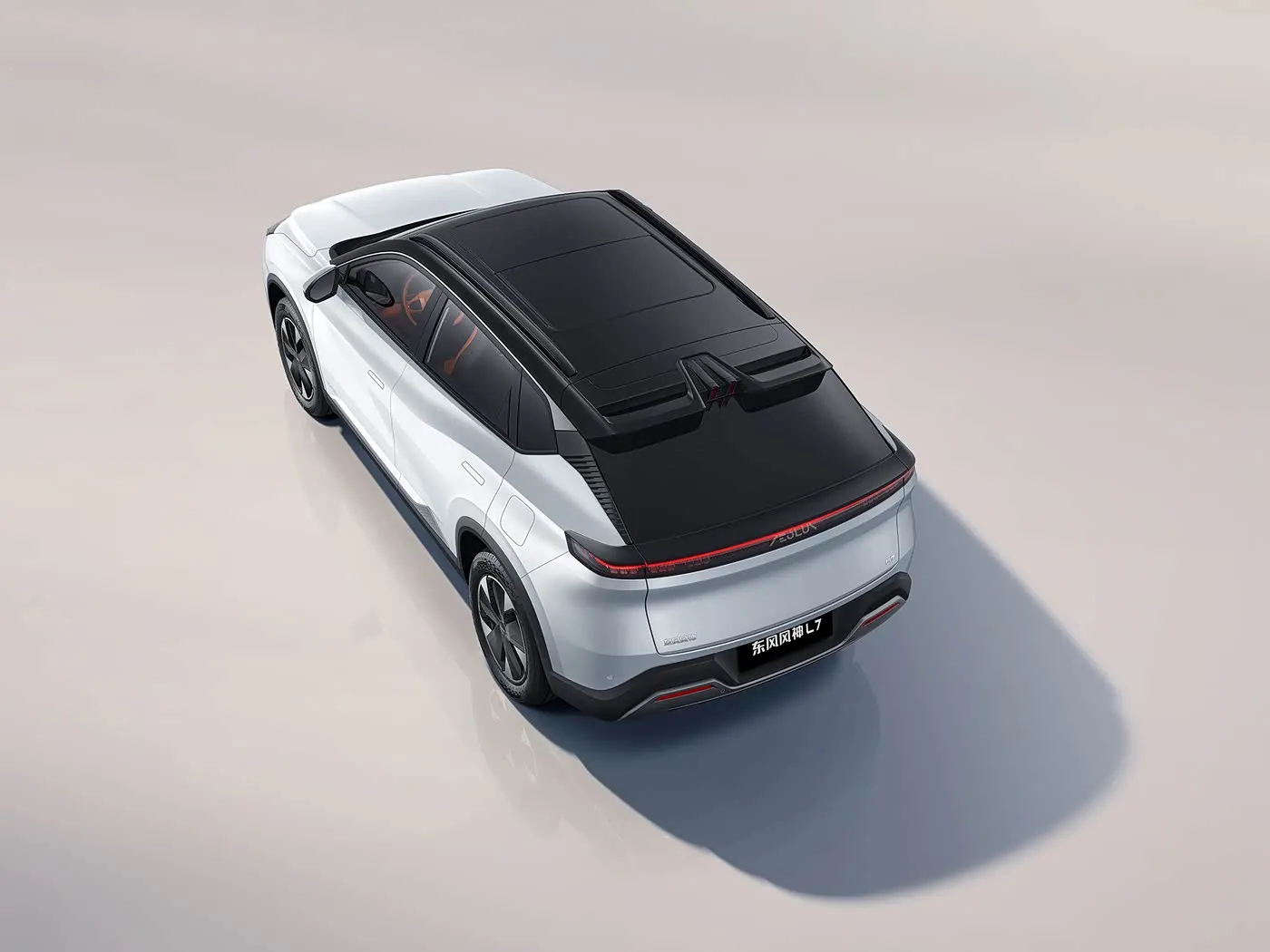 Dongfeng AOOOLUS L7: EV / Phrev Post Sky 5-нишона SUROL TOURSHIOL THINGESTIONSИ НАВ