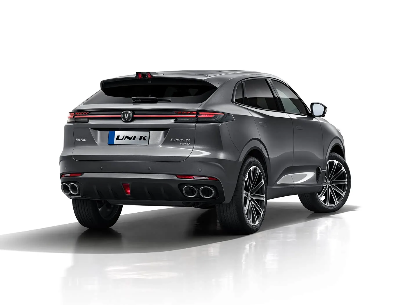 BYD E2 Luxury Electric EV Sedan SUV Hatchback Мошини рули чап бо муҳаррики батареяи литийӣ Мошини нави энергетикии Чин