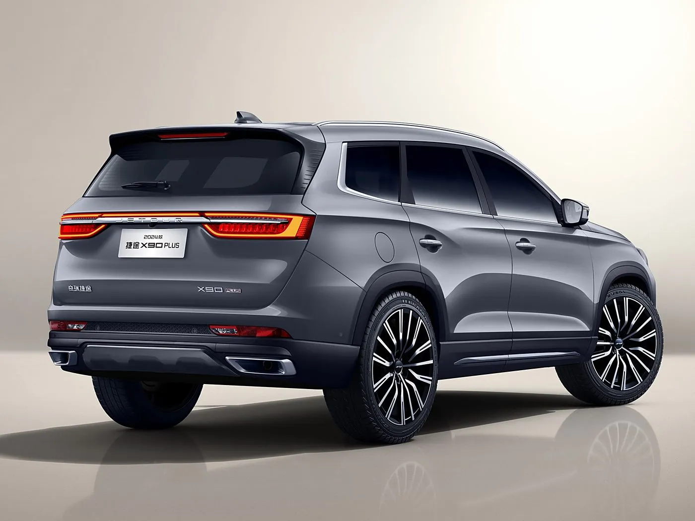 Бренди нави Chery Jetour X90 PLUS SUV Drive Automatic Euro VI Хӯлаи курсиҳои чармии сақф